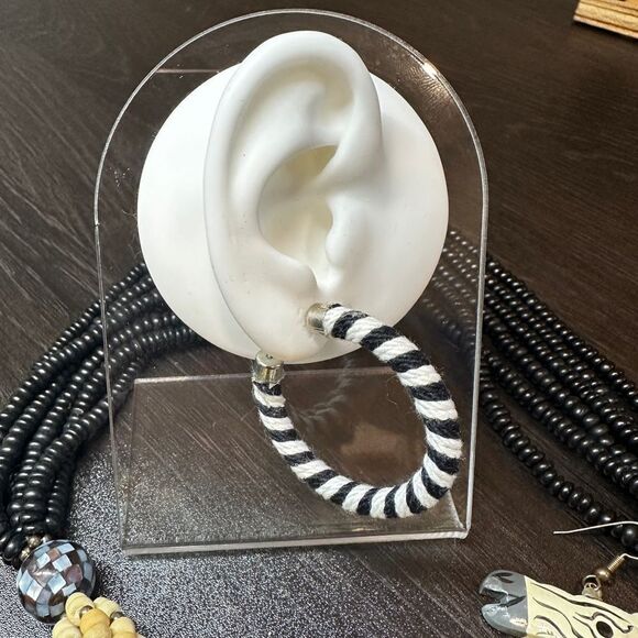 Statement zebra bib-style necklace and two sets of earrings bundle!! - Picture 14 of 16